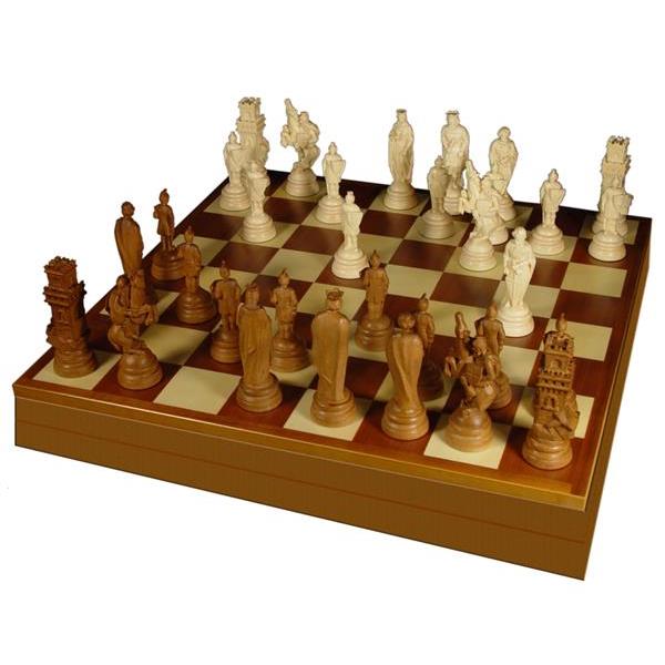 Figurines with chessboard - hued